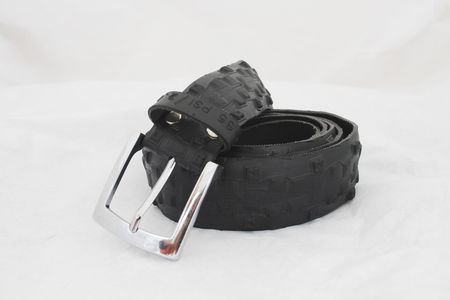 Opasek Gama z cyklo pláště horského kola